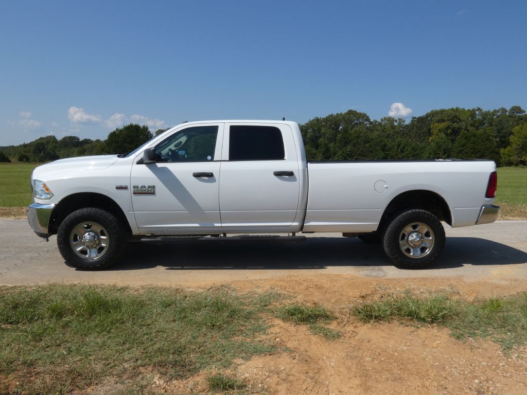 2018 RAM 2500 Image 2