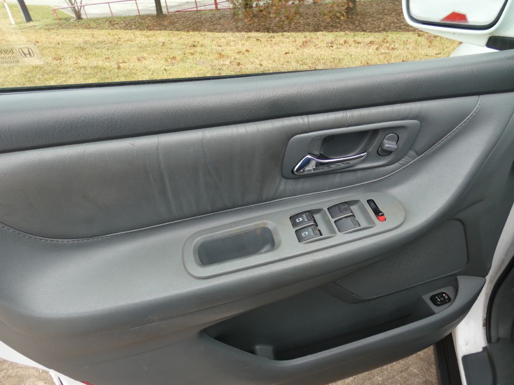 2002 Honda Odyssey Image 11