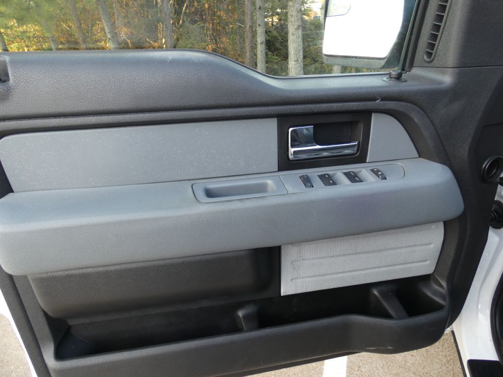 2014 Ford F-150 Image 11