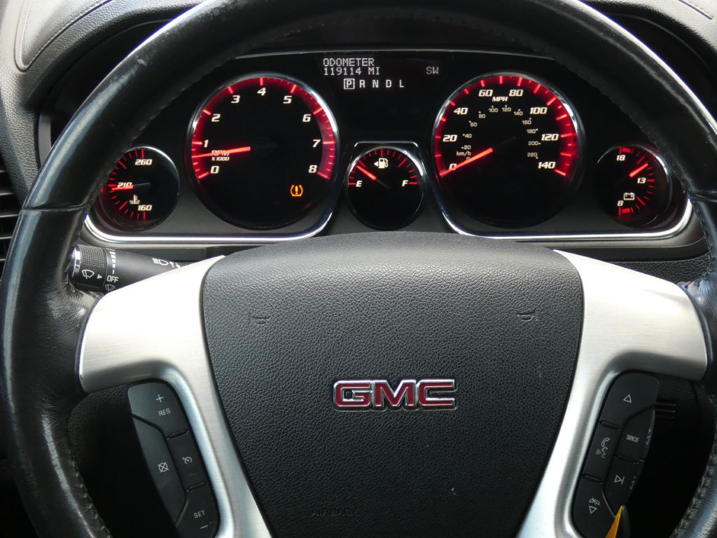 2016 GMC Acadia Image 10