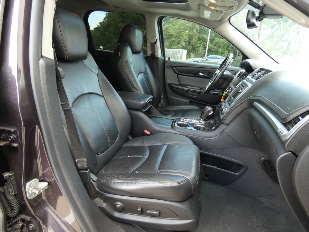 2016 GMC Acadia Image 13