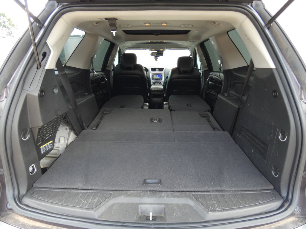 2016 GMC Acadia Image 18