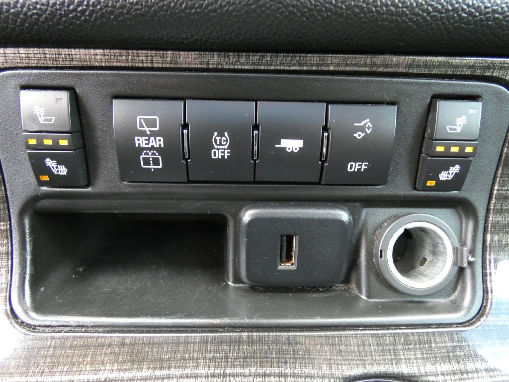 2016 GMC Acadia Image 21
