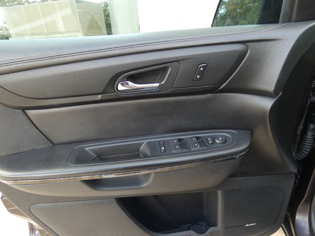 2016 GMC Acadia Image 22