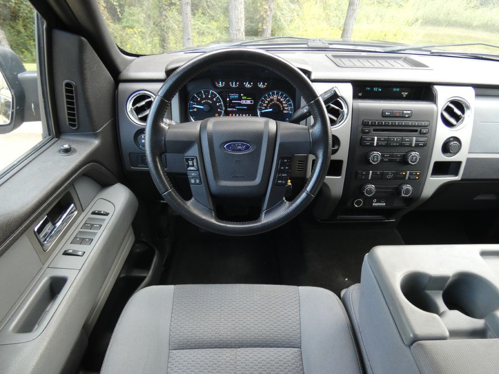 2011 Ford F-150 Image 8