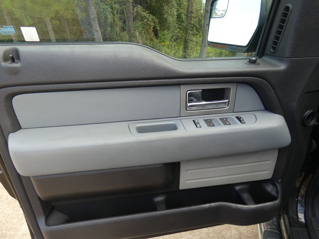 2011 Ford F-150 Image 11
