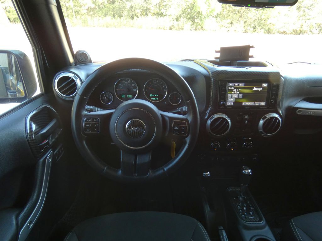 2014 Jeep Wrangler Unlimited Image 8