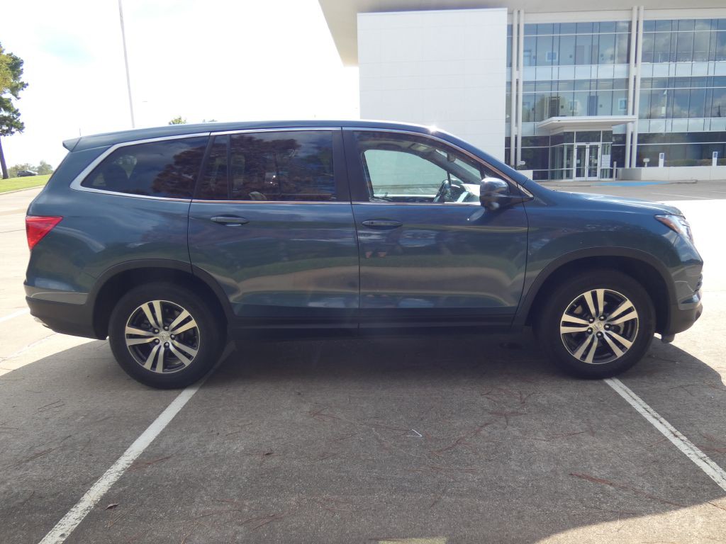 2017 Honda Pilot Image 4