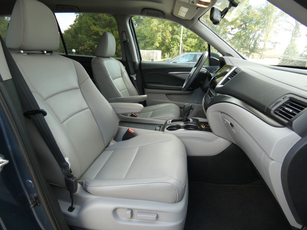 2017 Honda Pilot Image 13