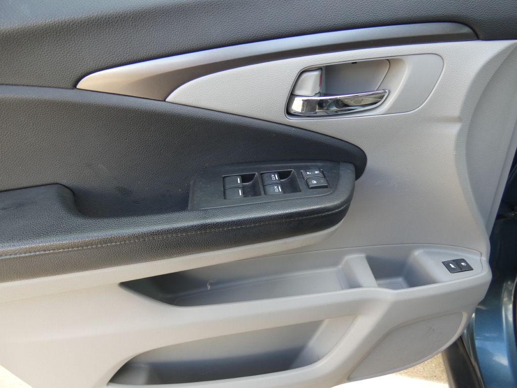 2017 Honda Pilot Image 25