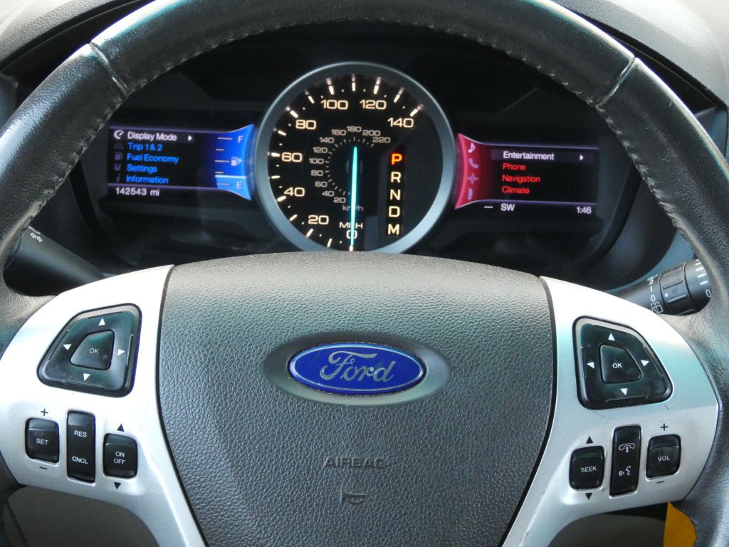 2013 Ford Explorer Image 10