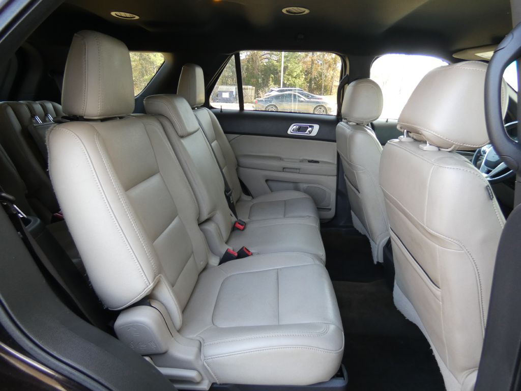 2013 Ford Explorer Image 15