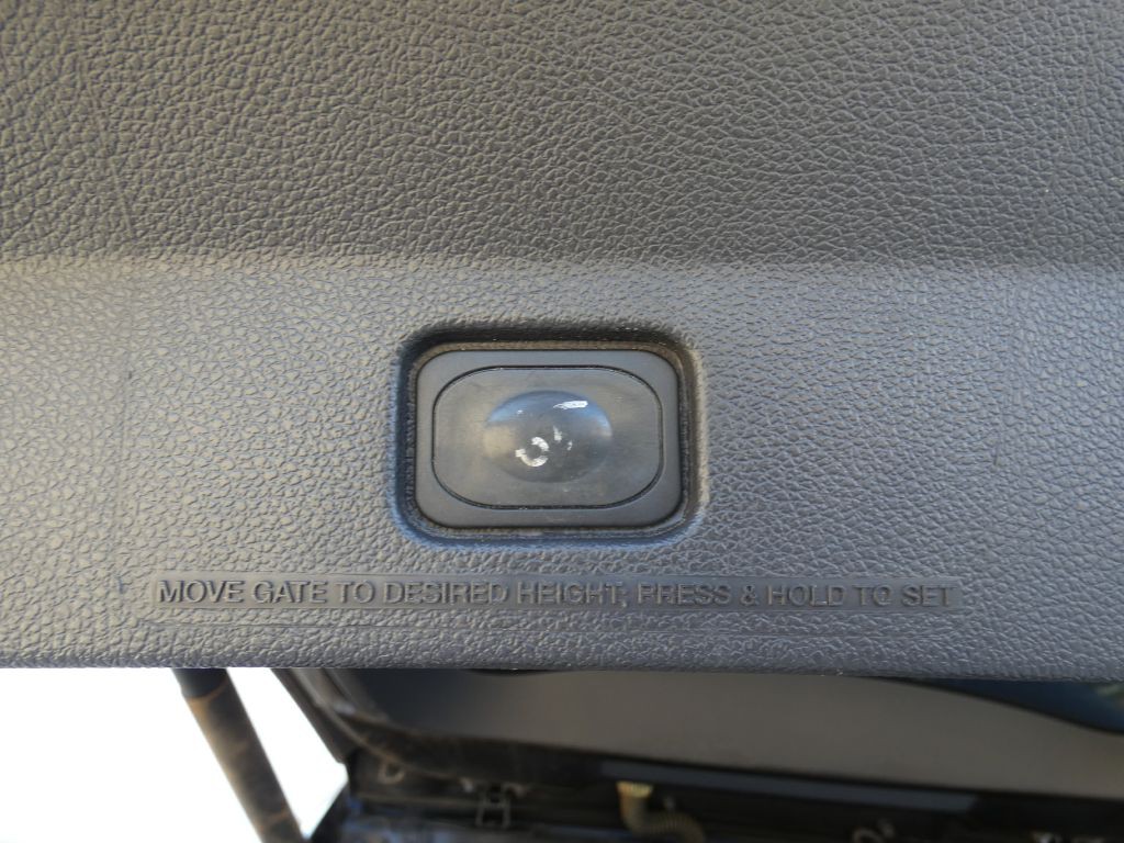 2013 Ford Explorer Image 19