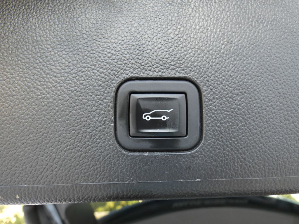 2016 Cadillac SRX Image 18