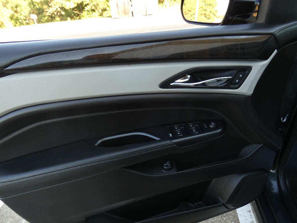 2016 Cadillac SRX Image 19