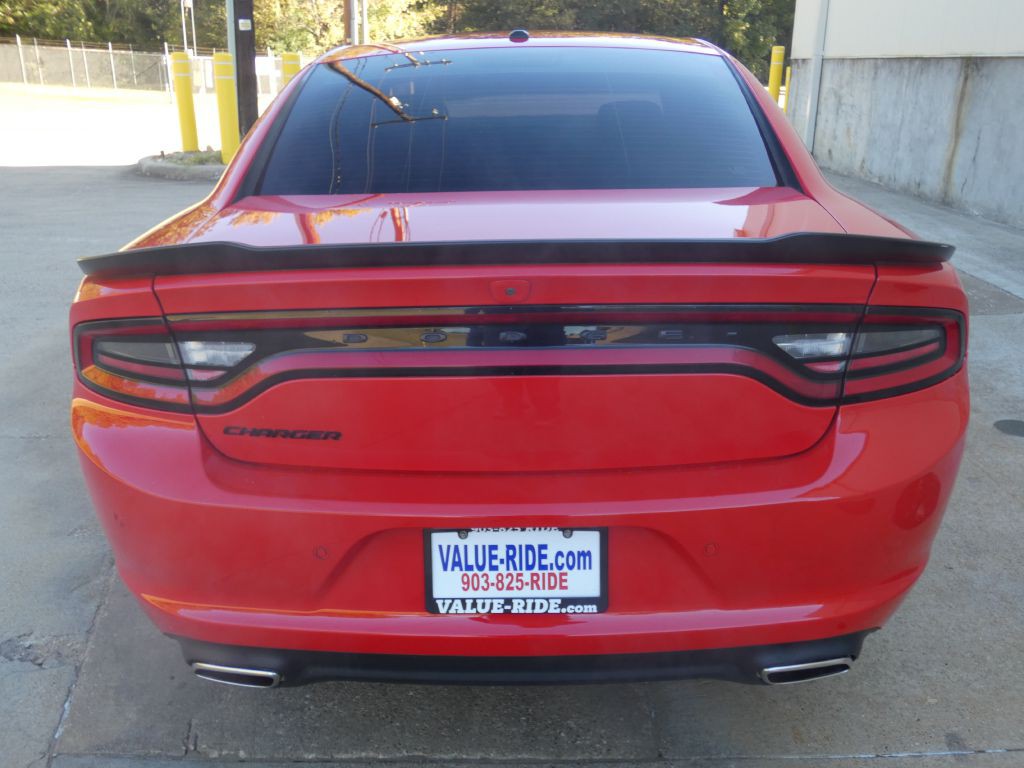 2020 Dodge Charger Image 3