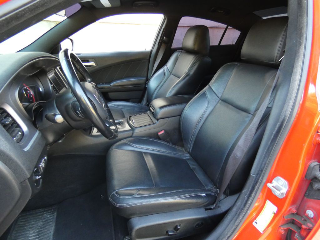 2020 Dodge Charger Image 12