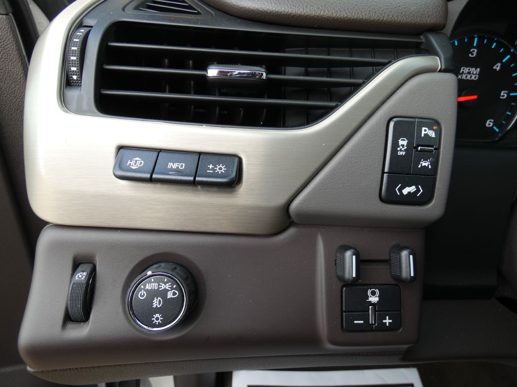 2017 GMC Yukon Image 24