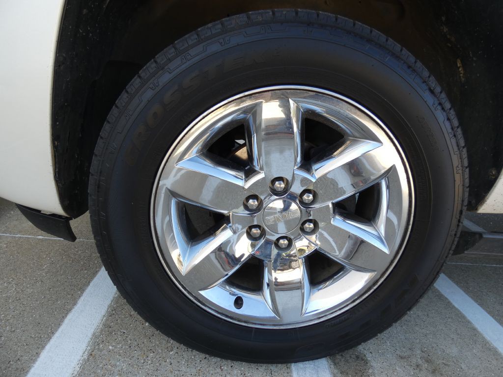 2010 GMC Yukon Image 23