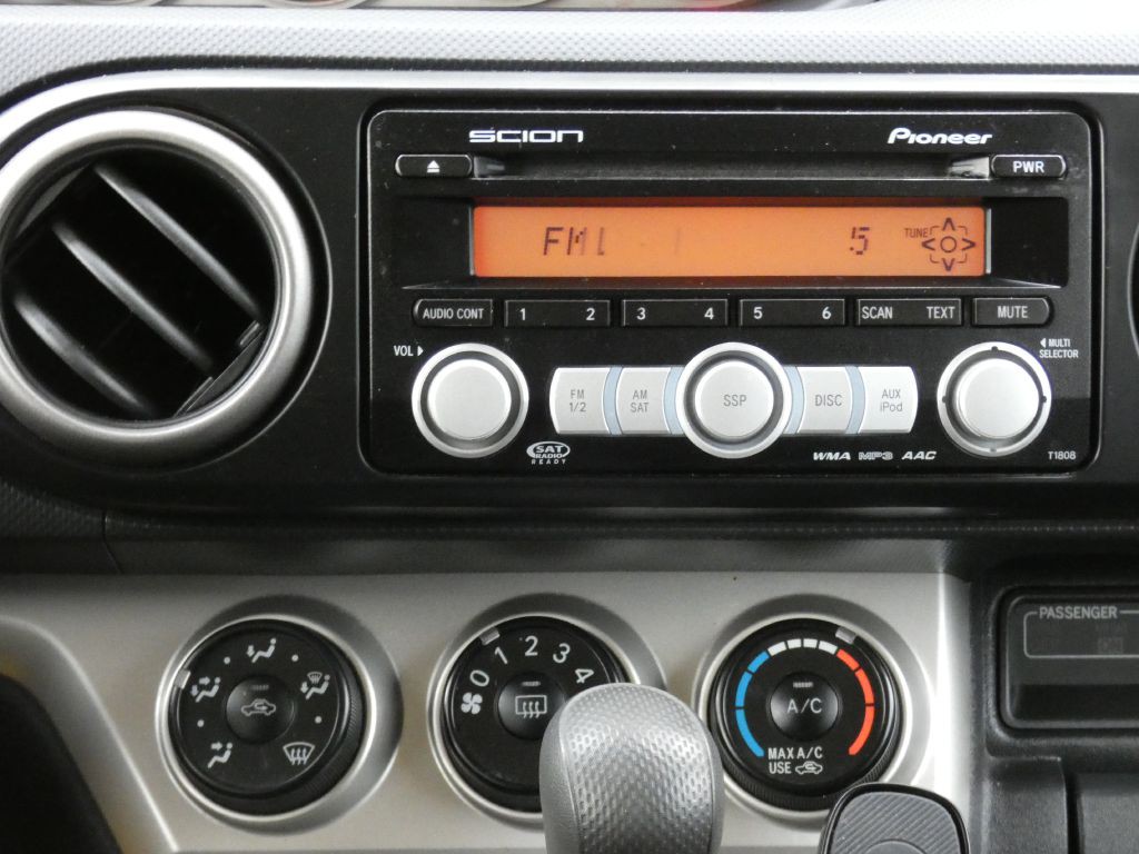 2008 Scion xB Image 9