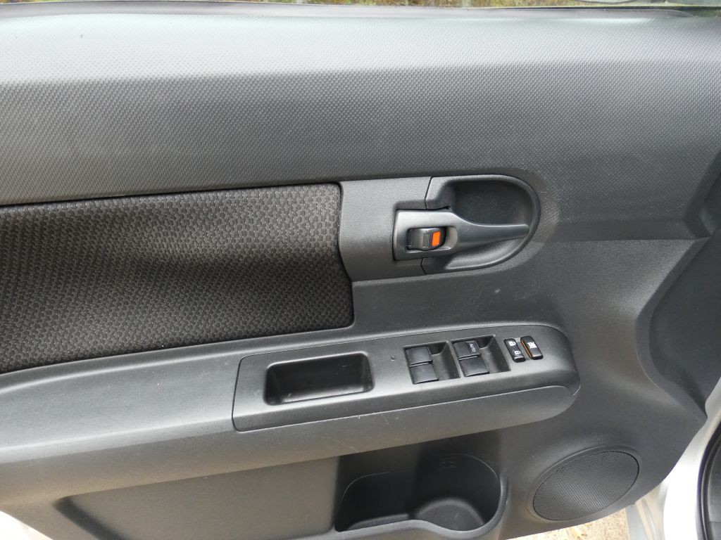 2008 Scion xB Image 16