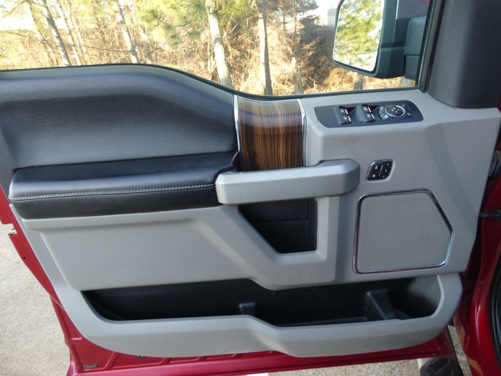 2017 Ford F-150 Image 18