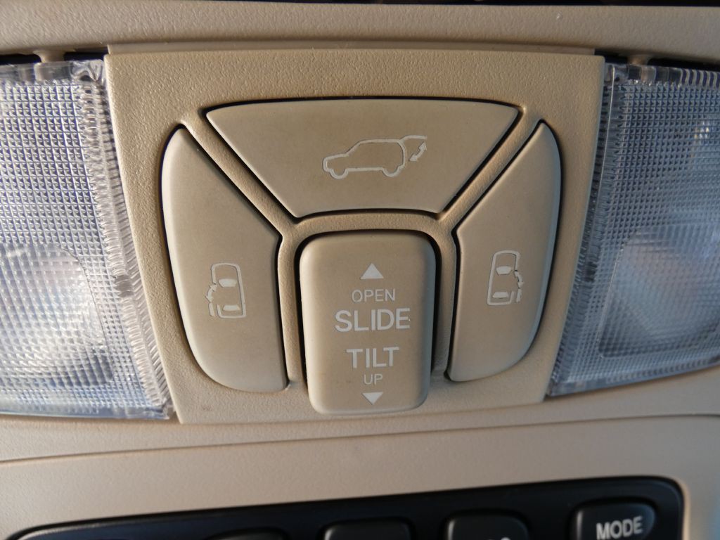 2005 Toyota Sienna Image 19