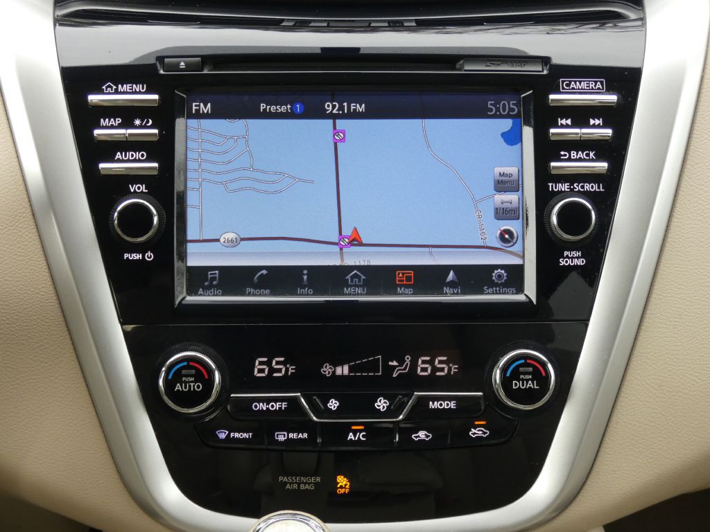 2015 Nissan Murano Image 9