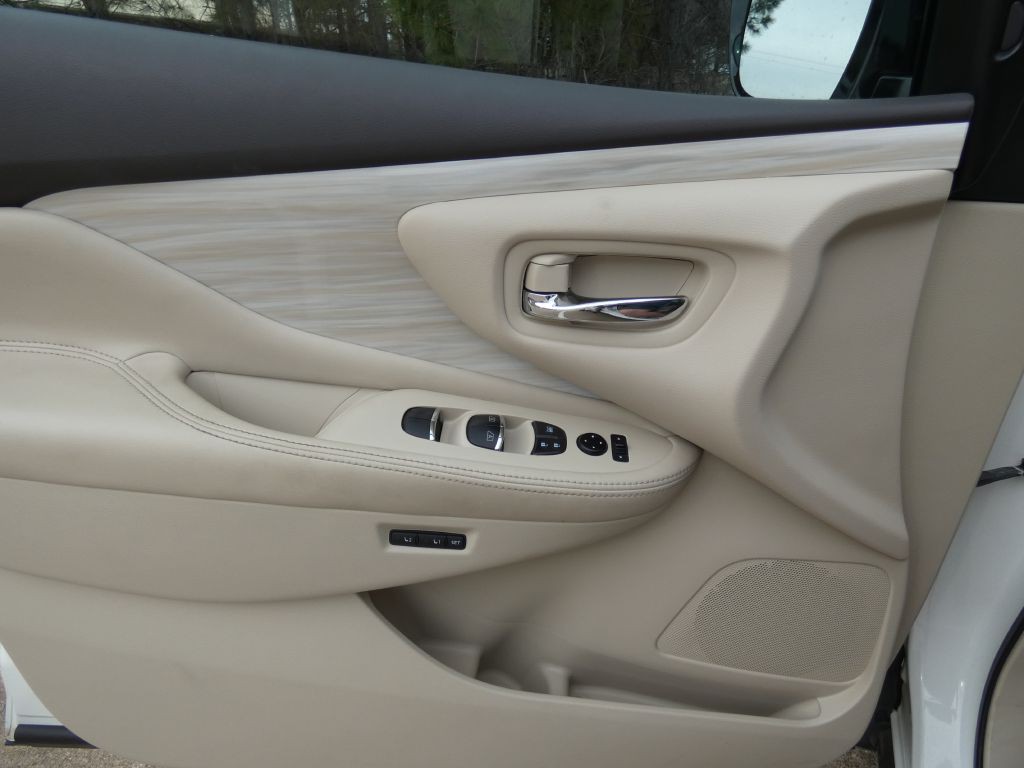 2015 Nissan Murano Image 21