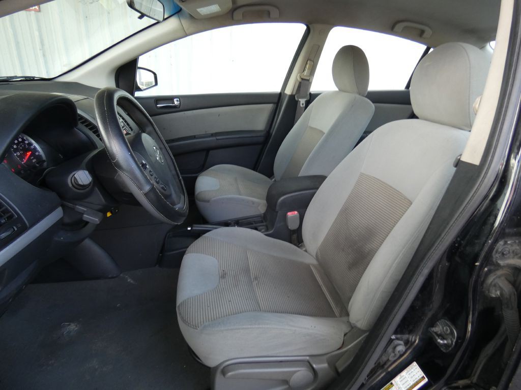 2012 Nissan Sentra Image 9