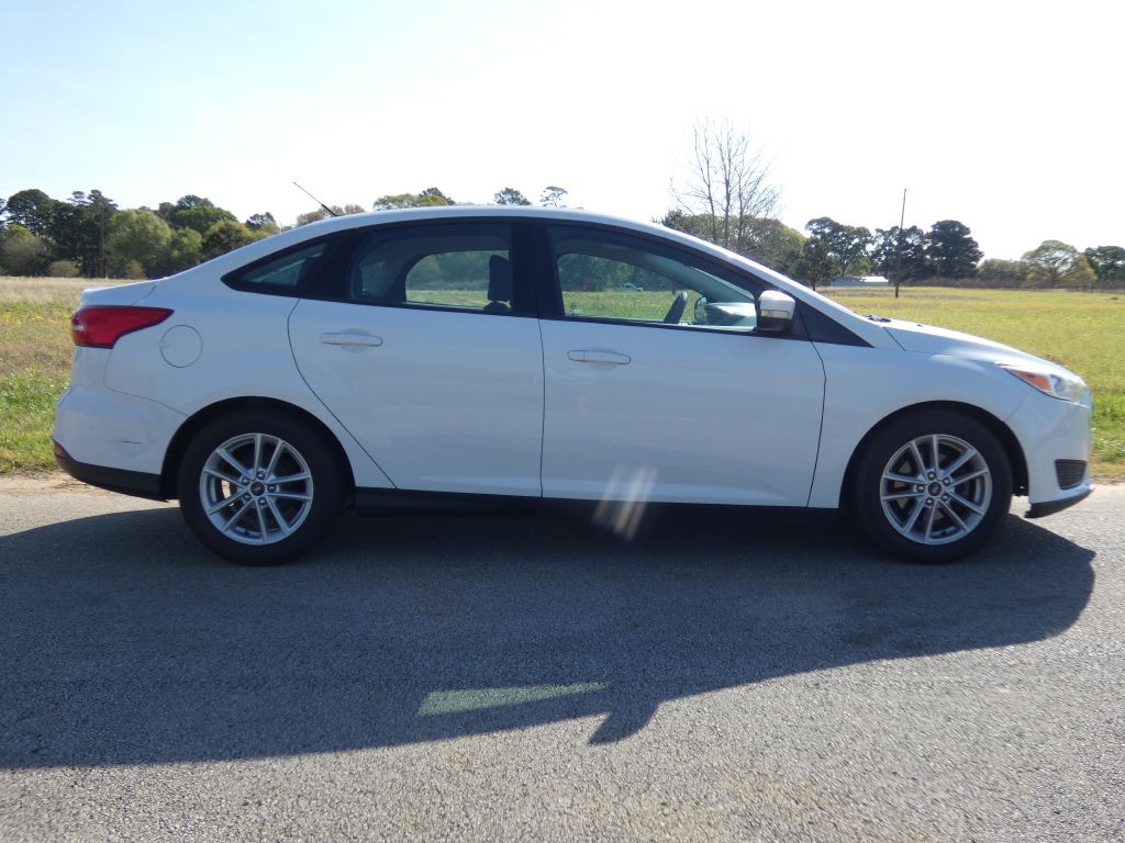 2015 Ford Focus Image 3