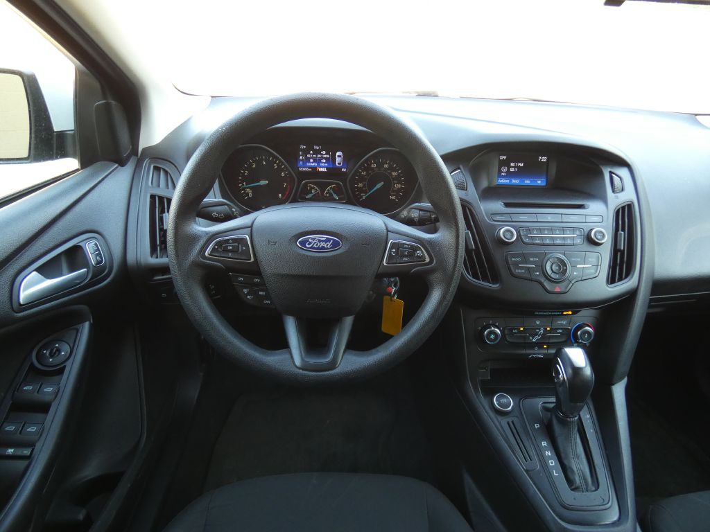 2015 Ford Focus Image 7