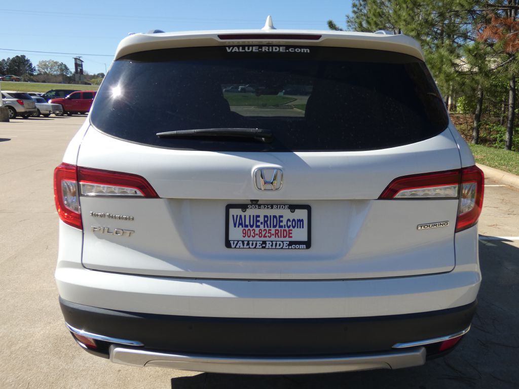 2019 Honda Pilot Image 2