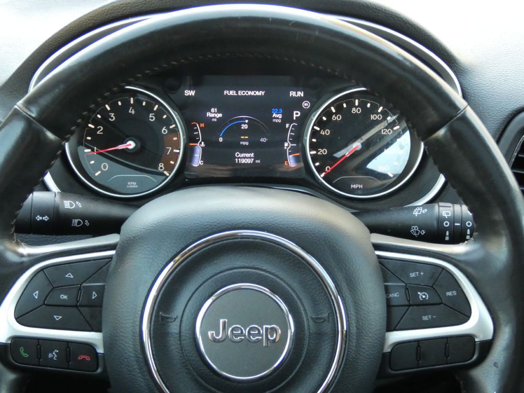 2019 Jeep Compass Image 9