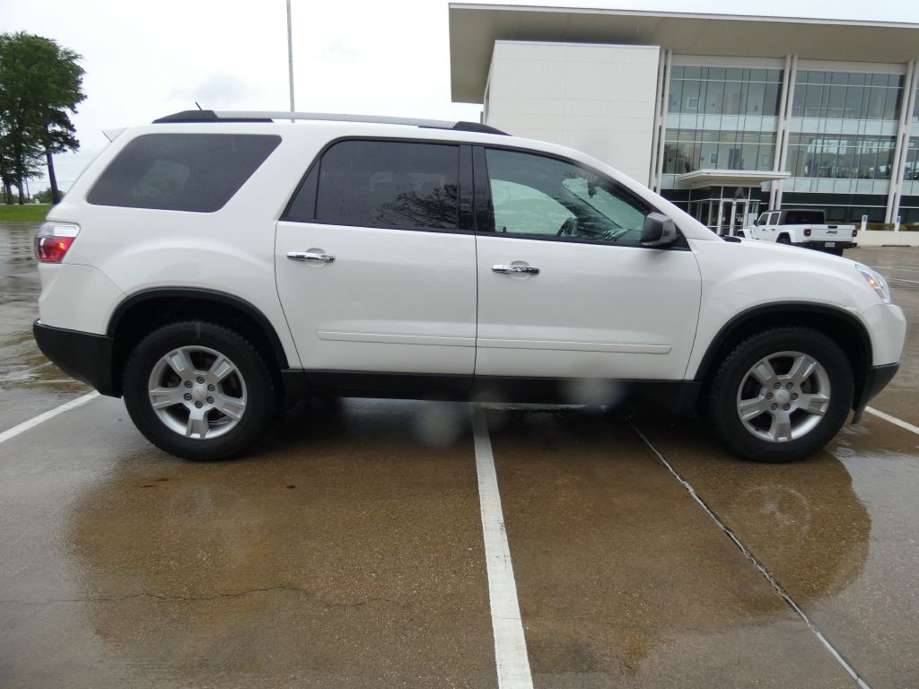 2012 GMC Acadia Image 3