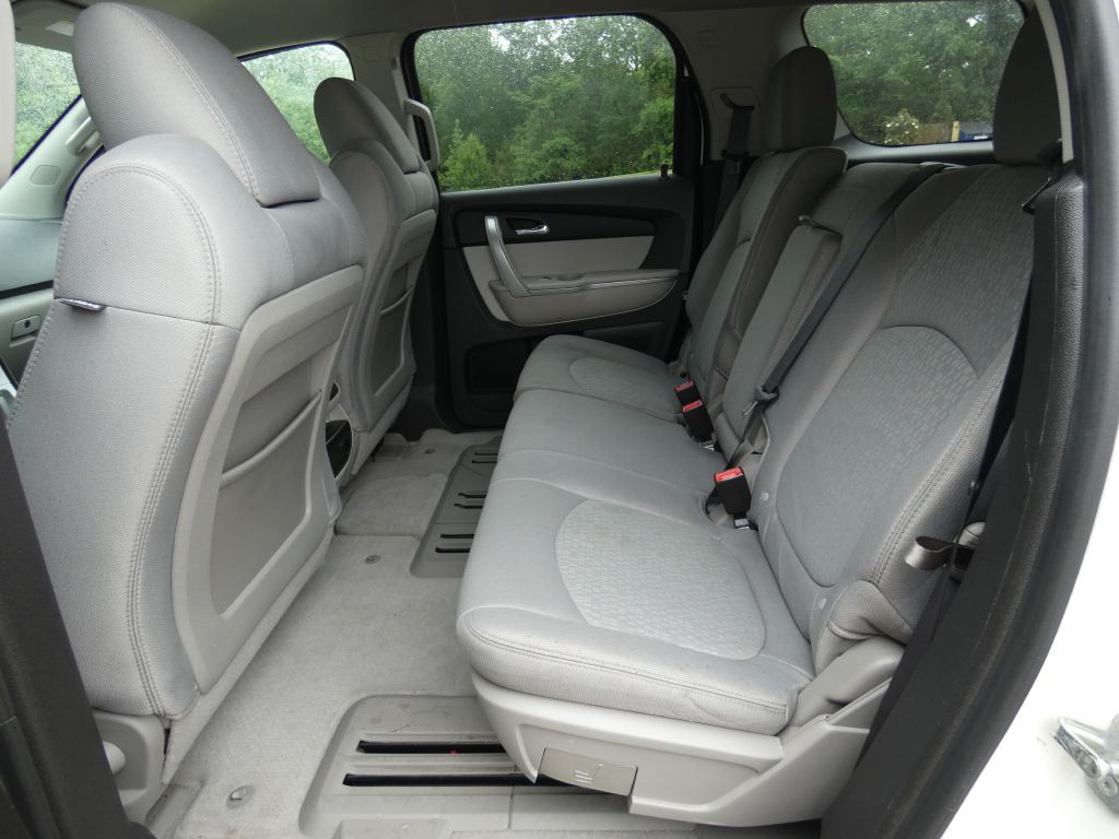 2012 GMC Acadia Image 13