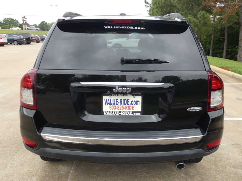 2016 Jeep Compass Image 2