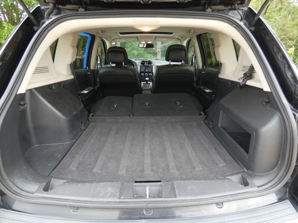 2016 Jeep Compass Image 16
