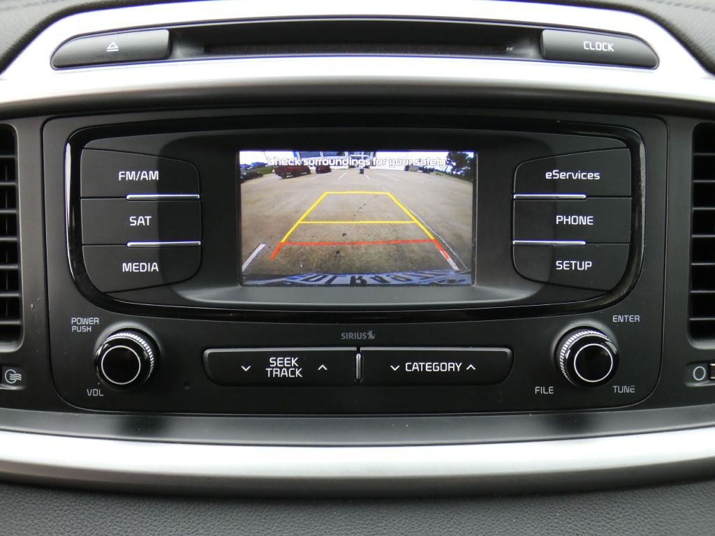 2016 Kia Sorento Image 10