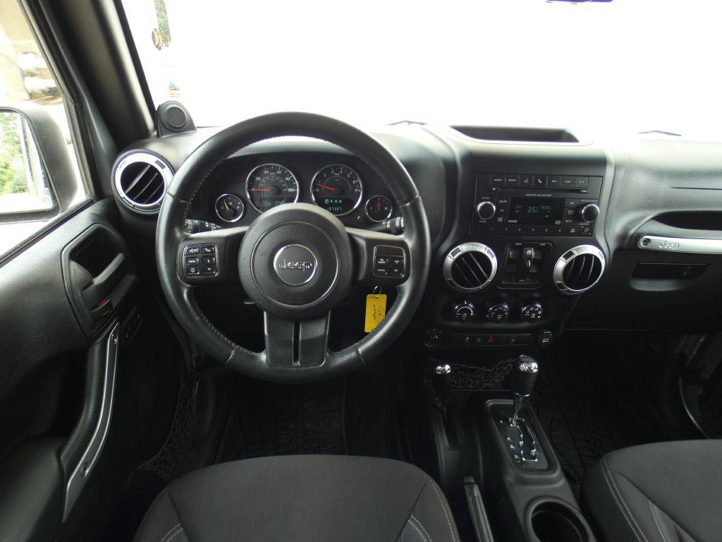 2013 Jeep Wrangler Unlimited Image 7