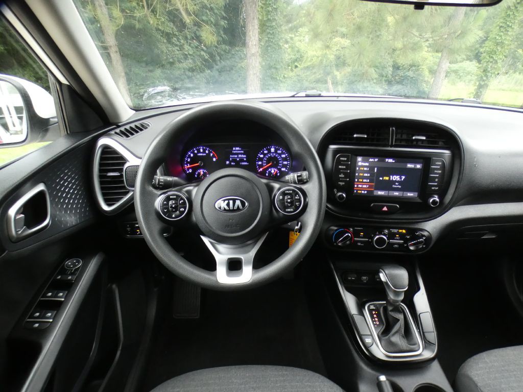 2021 Kia Soul Image 7
