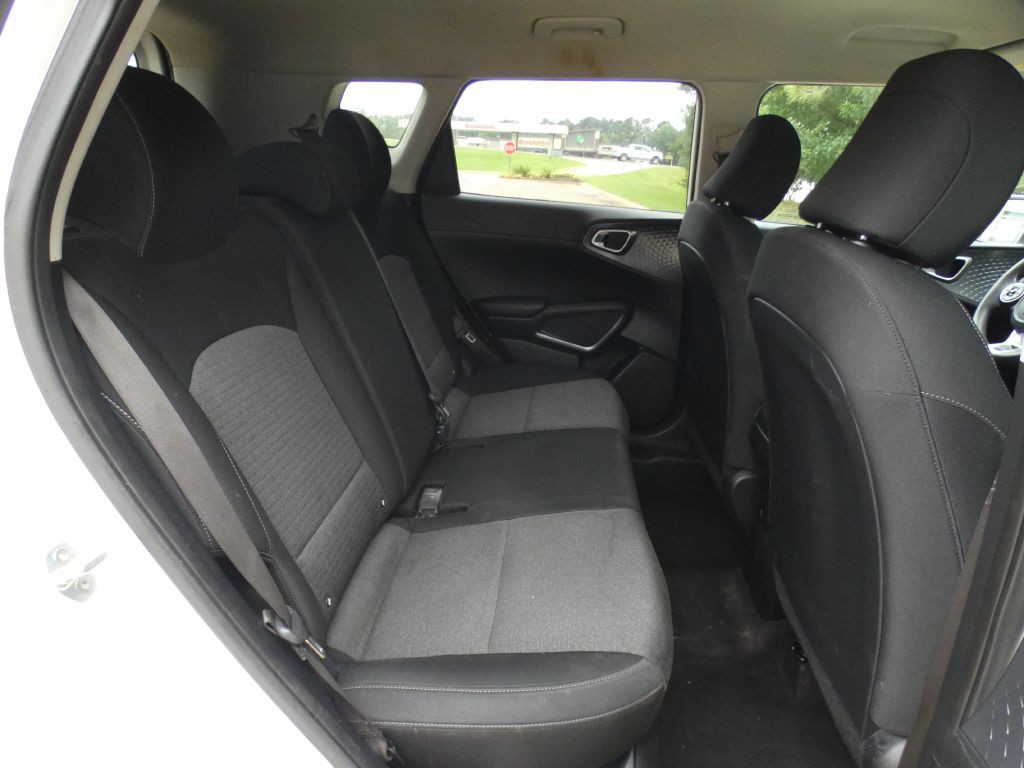 2021 Kia Soul Image 14