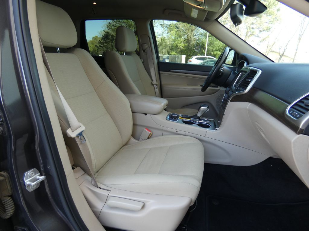 2016 Jeep Grand Cherokee Image 12