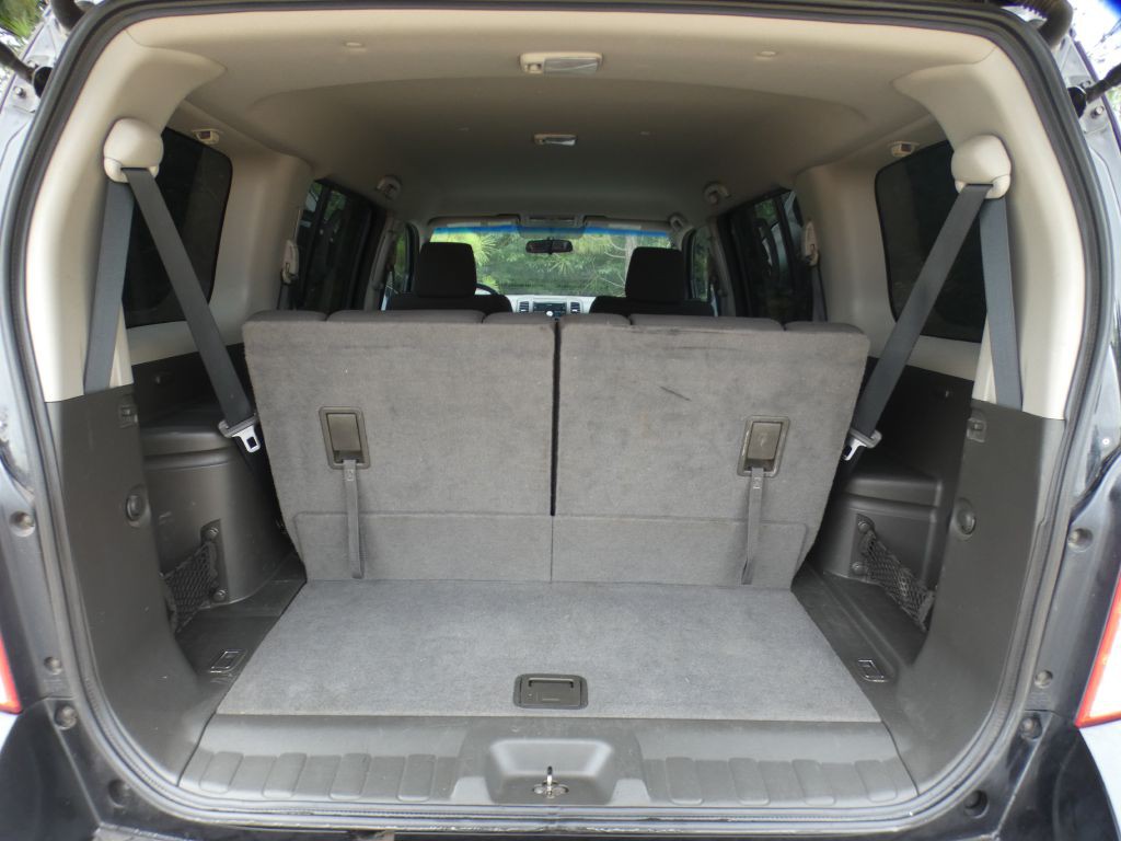 2012 Nissan Pathfinder Image 16