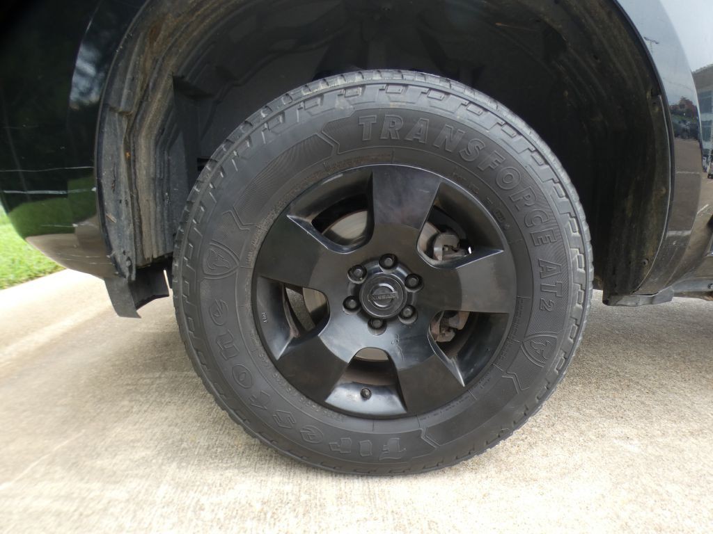 2012 Nissan Pathfinder Image 18