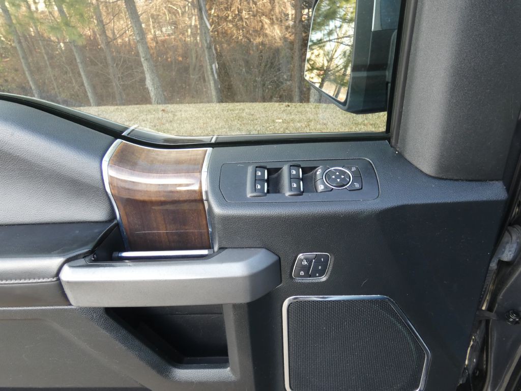 2016 Ford F-150 Image 19