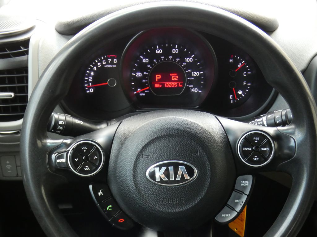 2017 Kia Soul Image 9