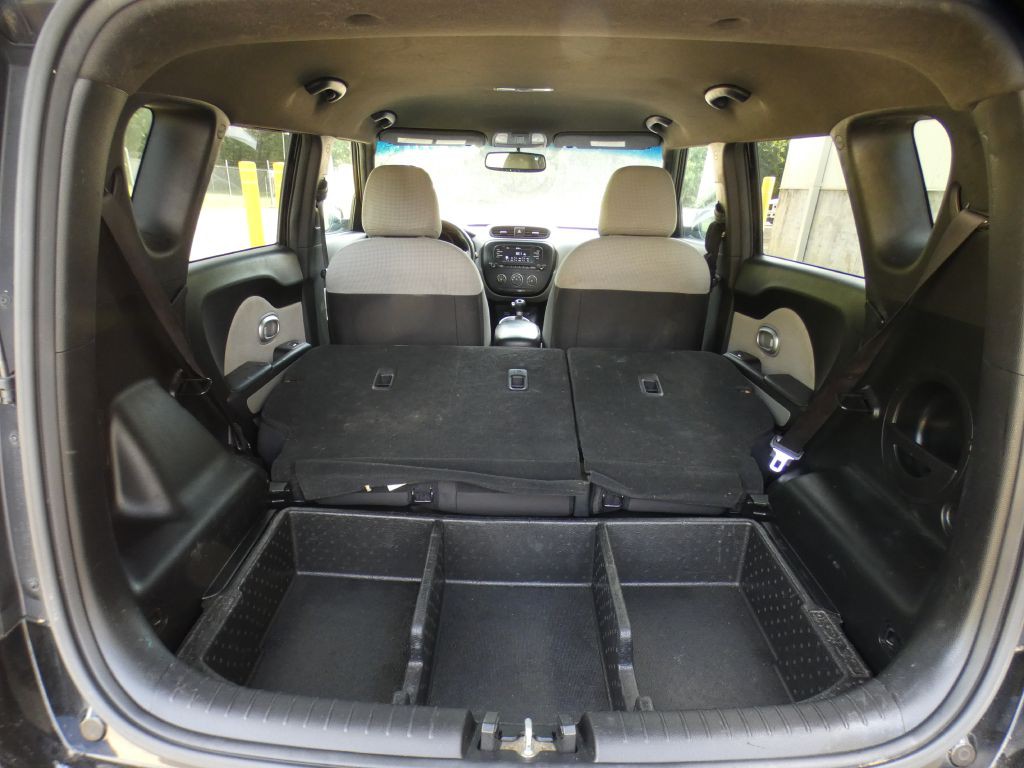 2017 Kia Soul Image 16