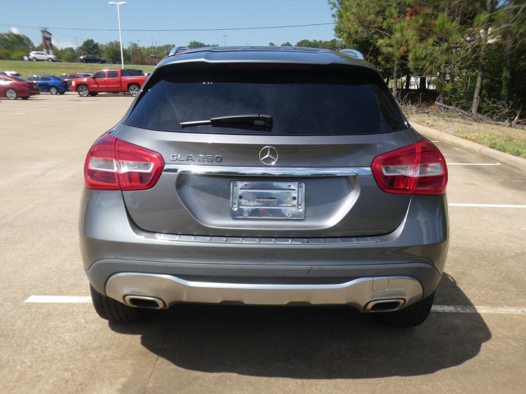 2018 Mercedes-Benz GLA-Class Image 2
