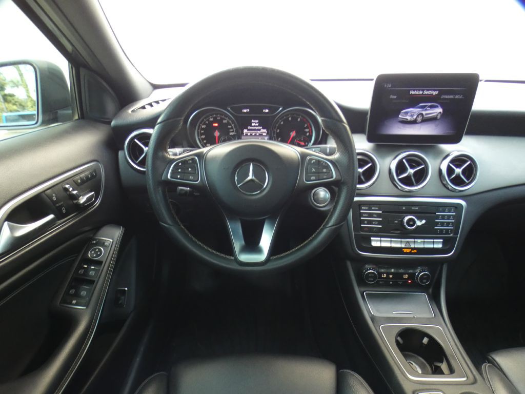 2018 Mercedes-Benz GLA-Class Image 7